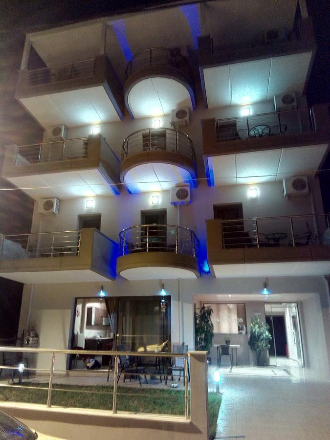 Villa Konstantinos Olympiakí Aktí Exterior foto